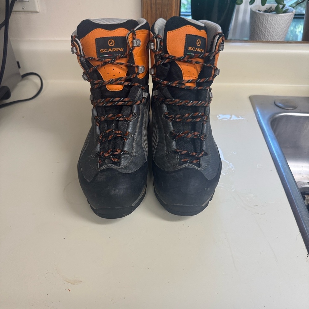 Scarpa Men's Boots - Black and Orange